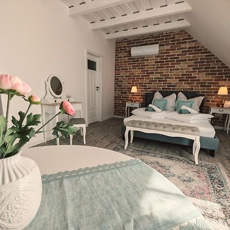 Elisoria Superiors Hotel แชร์สเซกโตไม ภายนอก รูปภาพ