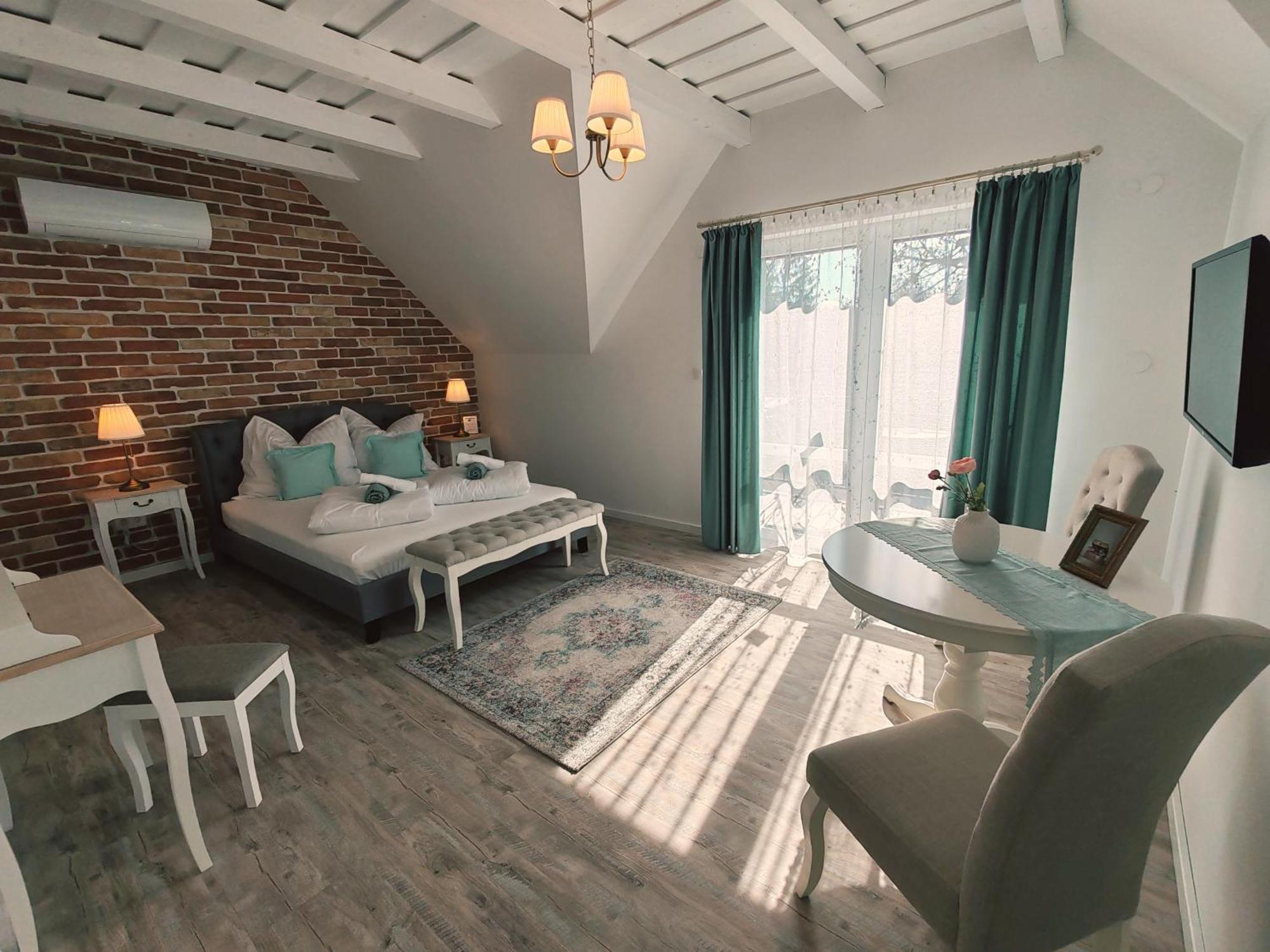 Elisoria Superiors Hotel แชร์สเซกโตไม ภายนอก รูปภาพ